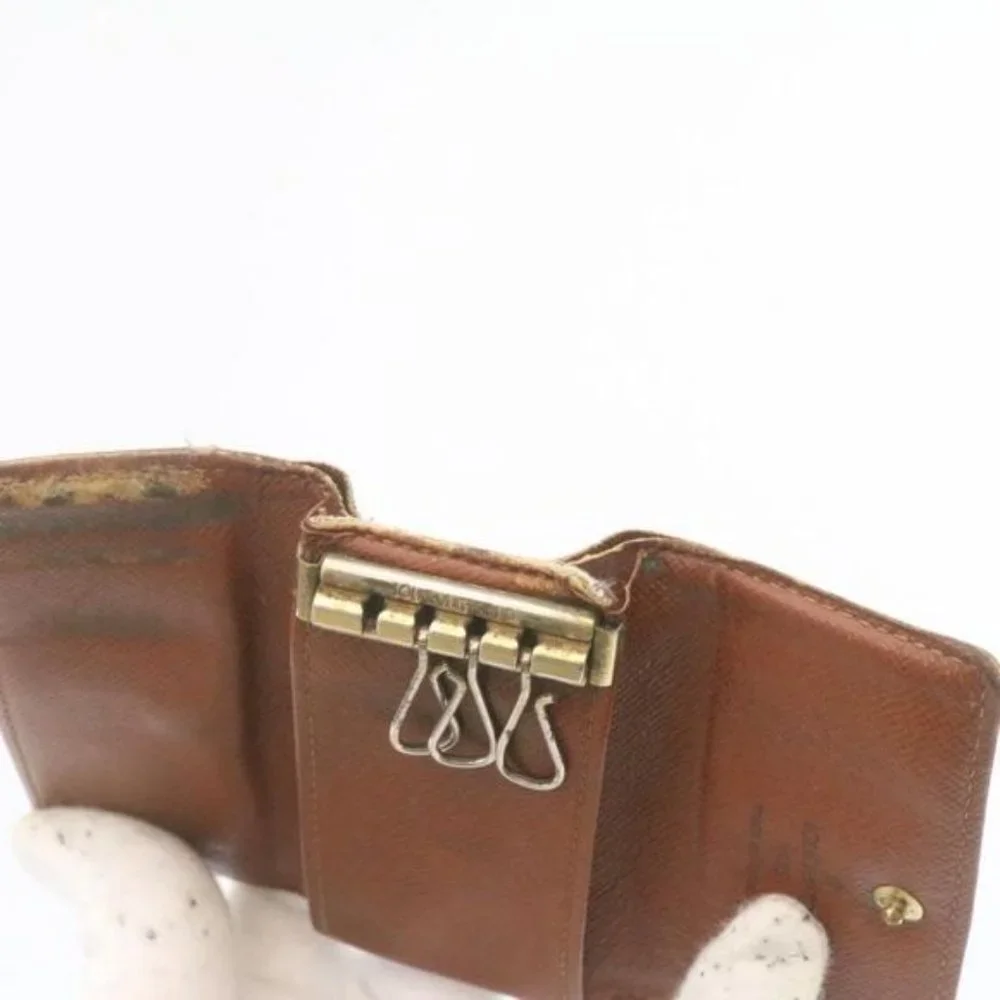 Louis Vuitton Monogram Key Holder/Wallet #1062💥PRICE DROP💥